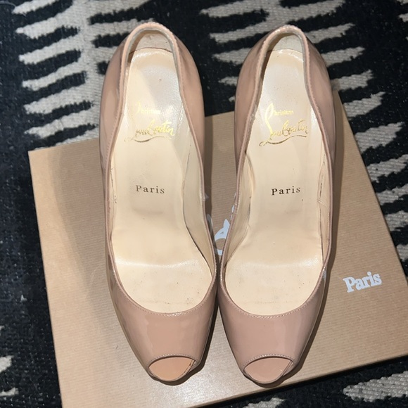 Christian Louboutin Patent Heels - Picture 3 of 9